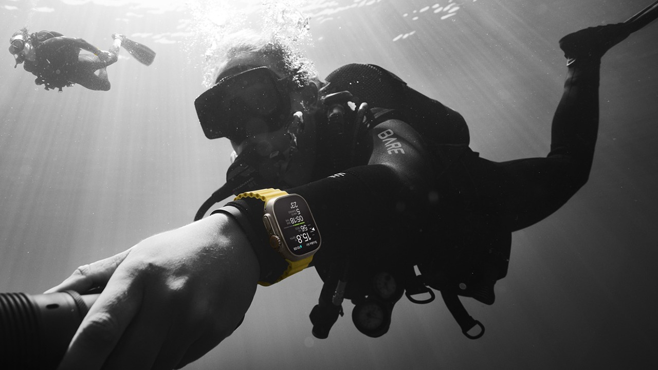 Apple Watch Ultra Diving